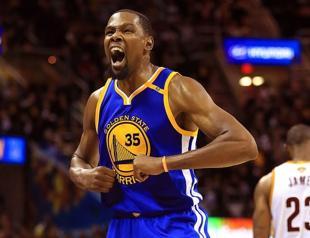 Durant in command in Warriors victory