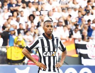 Brazilian striker Robinho heads to Turkey’s Sivasspor