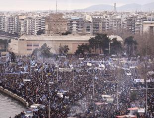 Greeks hit streets for name of ‘Macedonia’
