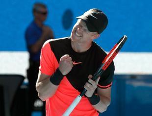 Edmund triumphs to reach Aussie Open semis