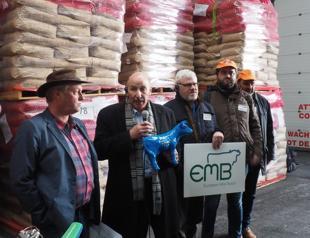 Dairy sector trembles at EU powdered milk mountain