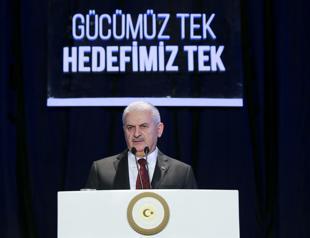 Turkey prevents ISIL reaching Europe: Turkish PM