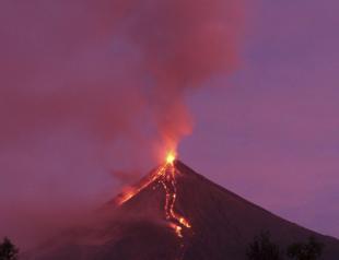 Erupting volcano sparks tourism boost