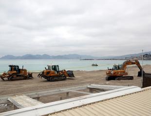 Cannes ships in sand for film festival