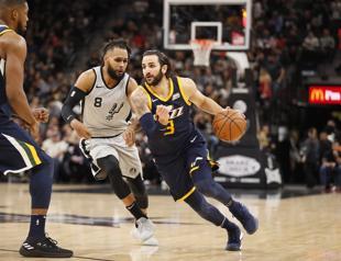 Rubio’s 34 points leads Jazz by Spurs