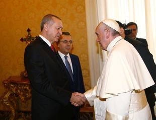 President Erdogan meets Pope Francis in Vatican City