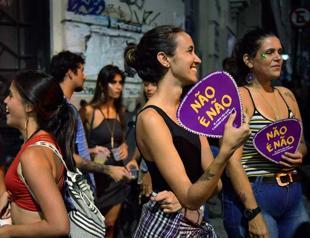 Brazilian women say ‘No Means No’ at carnival