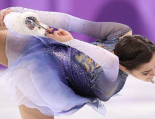 ‘Neutral’ Medvedeva makes magical bow at Olympics