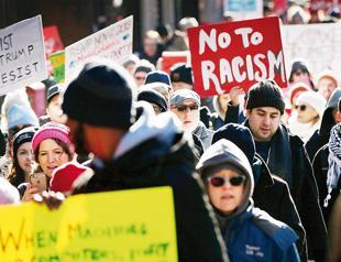 US Senate rejects immigration bills, leaves Dreamers in limbo