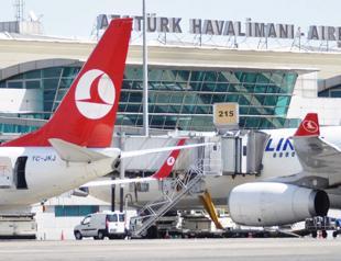 Syrian boy wandering on apron puts Istanbul airport on alarm