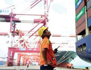 S Korea makes concessions to preserve US trade deal