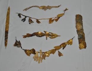 Ancient crown seized in Istanbul
