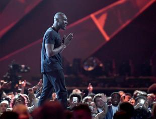 Brit Awards adopt white rose symbol to signal Times Up