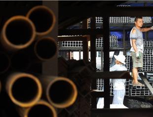 US Defense Department says prefers targeted steel, aluminum tariffs