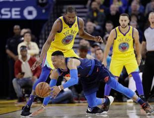 Durant powers the Warriors past Oklahoma City Thunder