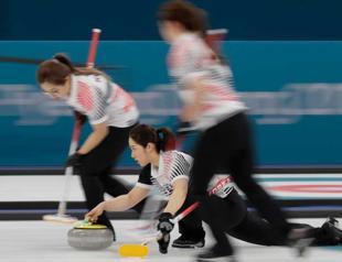 S Korea’s ‘garlic girls’ settle for silver
