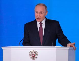 Putin boasts of ‘invincible‘ nuclear weapons