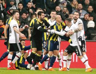 League fever resumes after tense Turkey Cup games