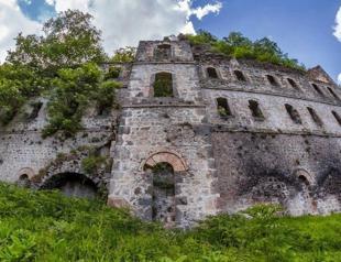 Trabzon’s vandalized Vazelon Monastery to be restored after years of neglect