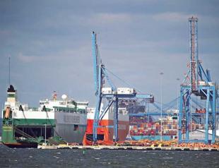 China: Trade war with US will only bring disaster to world