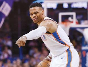 Westbrook carries Thunder over Spurs