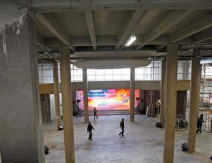 Fine art in the flesh: Paris gallery welcomes nudists