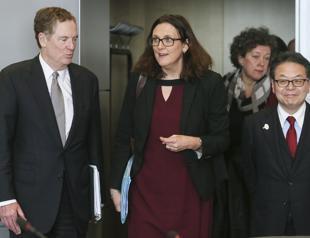 EU hits out at trade ‘bullies’ as Trump row deepens