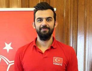 Istanbul court issues detention warrant for Turkish volleyball player for ‘driving under the influence’