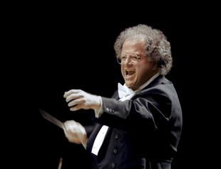 Met Opera sacks legendary conductor Levine after abuse probe