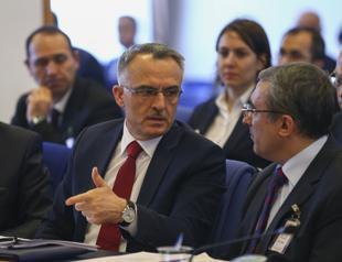 Turkey posts around $500 million budget deficit in February