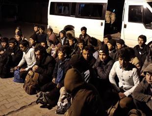 231 undocumented migrants captured in Turkey’s northwest, east