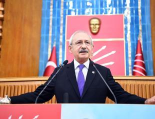 CHP leader criticizes judges, prosecutors for giving Erdoğan standing ovation