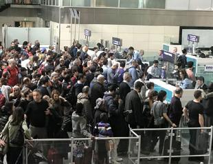 Long passport control point queues at Istanbul Ataturk Airport due to technical fault
