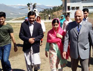 Malala leaves Pakistan after emotional visit