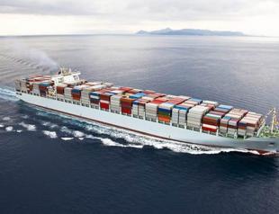 US businesses, farmers worried by China trade spat: Fed