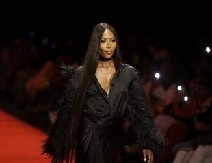 Naomi Campbell urges Vogue to launch African edition