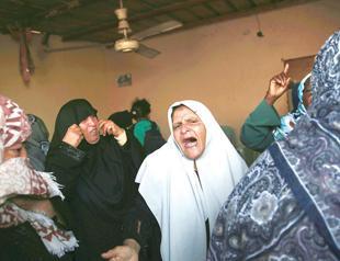 Palestinian shot dead by Israeli forces on Gaza border