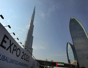 Dubai splashes billions on mega projects ahead of Expo