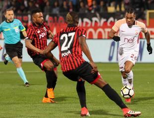 Galatasaray loses top spot in league