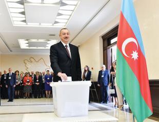 Azerbaijans Aliyev wins election boycotted by opposition