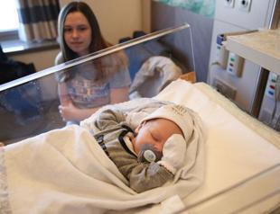 Bosnian baby gets new lease on life in Turkey