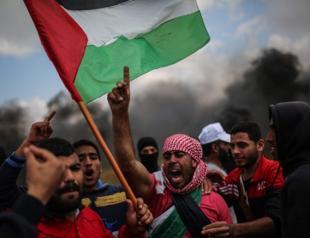 Israeli forces wound 30 more Palestinians in Gaza-Israel border protests