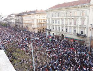Major anti-Orban protest held in Hungary
