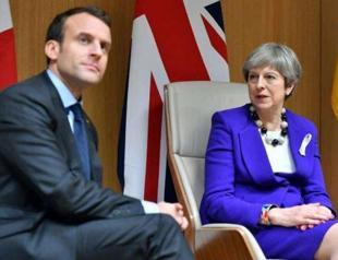 EU urges relaunch of Syria talks after strikes