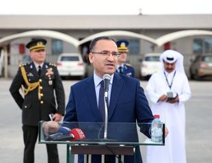Deputy PM visits Turkish troops in Qatar
