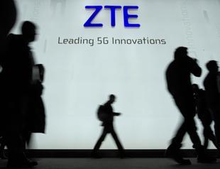 China’s ZTE halts share trading following US export ban
