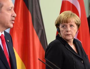 Erdoğan discusses Syria in phone call with Merkel