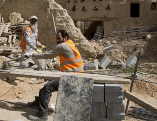 Saudi Arabia uses ancient tourist site to alter its history