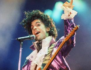 Prince heirs sue Illinois hospital over care during overdose