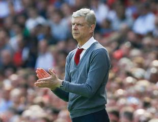 Europa cup last chance for Wenger to sign off a winner